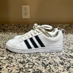 Adidas Grand Court Sneakers
